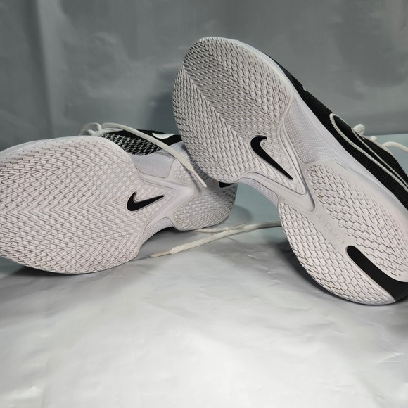 Nike GT Cut Academy Mens Basketball Shoes Black White FB2599-003 Size 10.5 main image 5